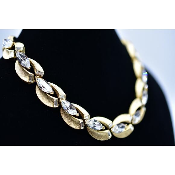 Lisner Vintage Marquise Crystal Collar Necklace Gold Rare Signed 1950s Bin1 - Picture 5 of 12